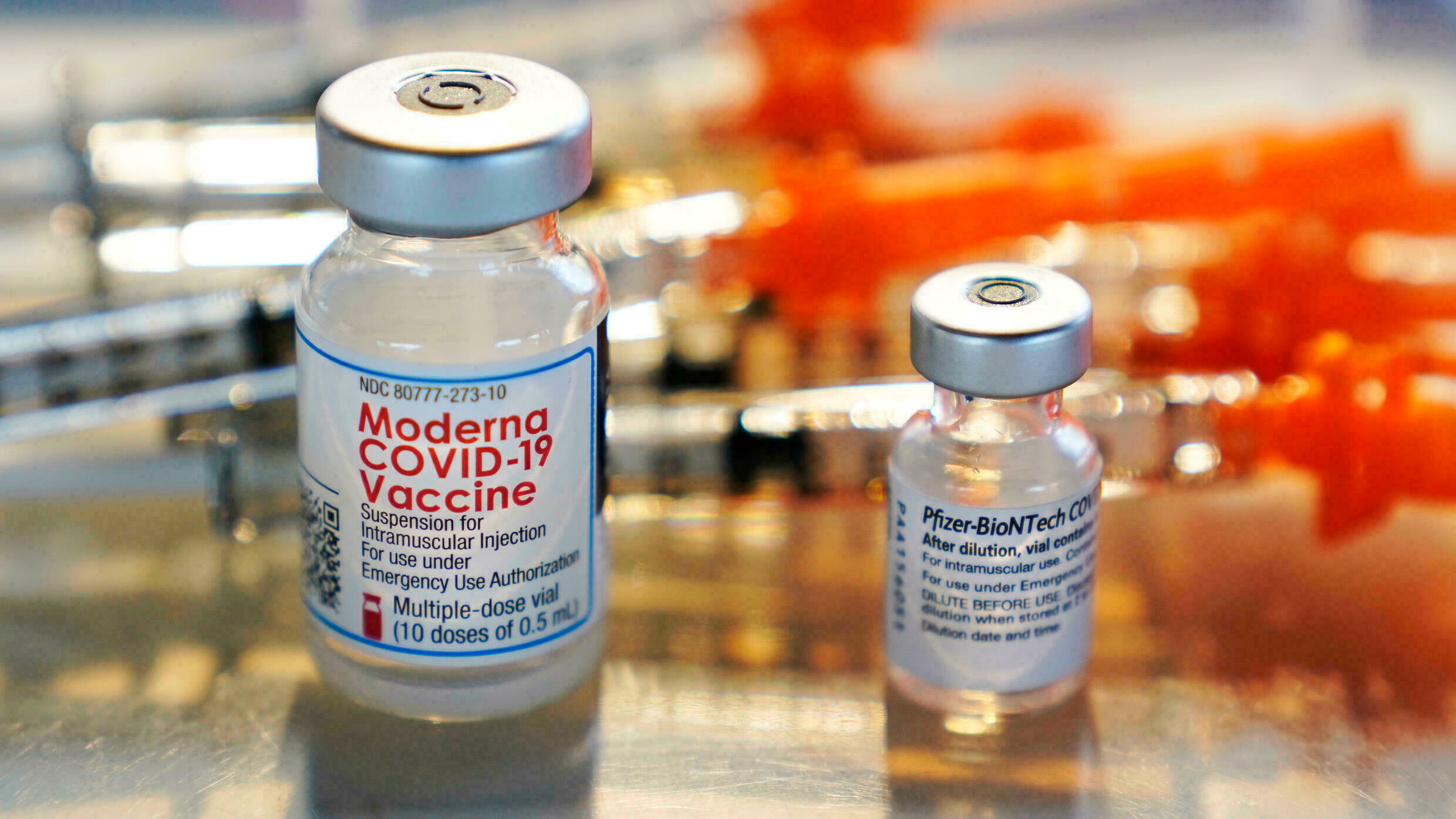 pfizer-va-moderna-doi-gia-vaccine-gap-5-lan-so-voi-c