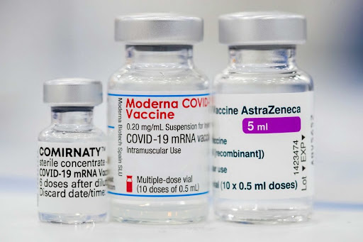 duc-phat-hien-moi-ve-tac-dung-phu-cua-ba-loai-vaccine-covid-19-pfizer-moderna-va-astrazeneca