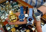 Siêu lợi nhuận “mua 100 nghìn, bán giá 4 triệu” từ buôn bán đồng hồ giả