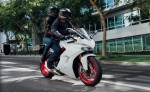 Ducati giới thiệu xe thể thao mới dễ điều khiển