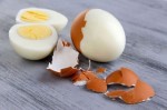 Kiểm soát lượng đường trong máu chỉ bằng một quả trứng luộc
