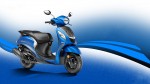 Yamaha trình làng xe tay ga Fascino 2017 giá 837 USD