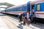 Đường sắt giảm giá vé tới 40% để hút khách dịp hè