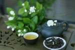 Loại hoa phổ biến, giá bình dân, mang đi pha trà uống có tác dụng chống lão hóa cực mạnh nhưng lại ít người dùng