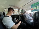 vu-taxi-truyen-thong-cong-kich-uber-grab-bo-cong-thuong-len-tieng