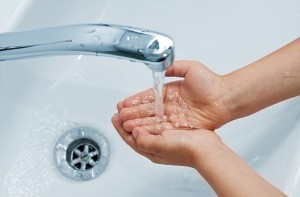 Những sai lầm thường mắc phải khi rửa tay khiến COVID-19 lây lan nhanh chóng