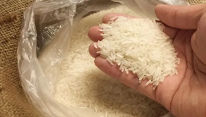 Cách bảo quản gạo an toàn quanh năm khỏi lo mối mọt, nấm mốc