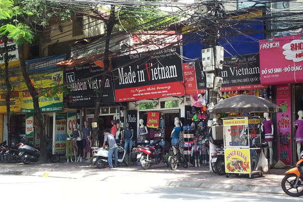 Cách chọn mua nhận biết quần áo Việt Nam xuất khẩu xịn