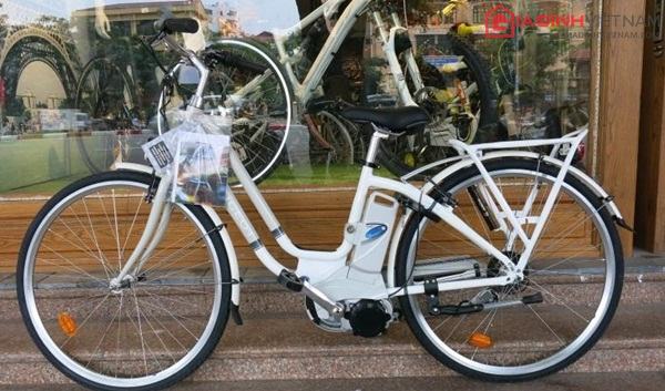 Cận cảnh chiếc xe đạp Peugeot giá đắt ngang Honda SH tại Hà Nội