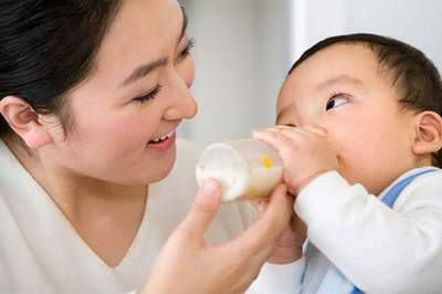 5 sai lầm thường gặp khi sử dụng bình sữa