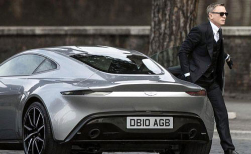 Aston Martin bán đấu giá xe DB10 trong phim 007