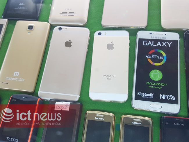 iPhone 6S, Note 5 hàng nhái giá rẻ bán ngập chợ cửa khẩu Tân Thanh