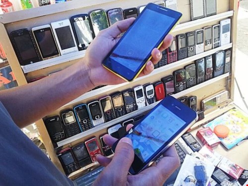 Smartphone Trung Quốc và hiểm họa gián điệp