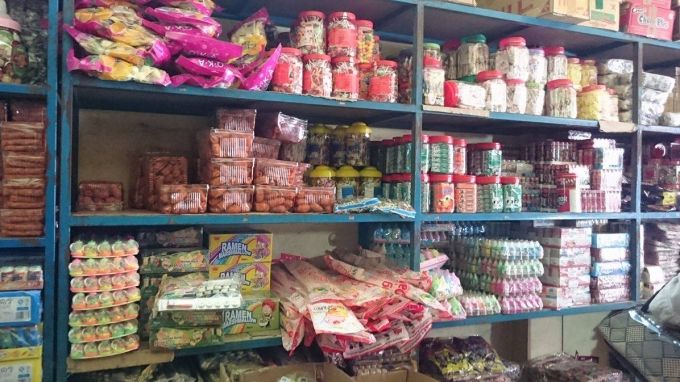 Vào “thủ phủ” hàng dởm, hàng nhái siêu rẻ ở Thổ Tang