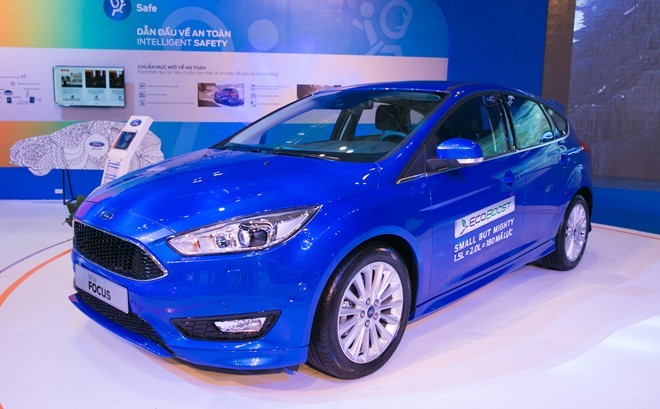 Ford Focus phiên bản mới bắt đầu ra mắt thị trường Việt Nam tại VMS 2015.
