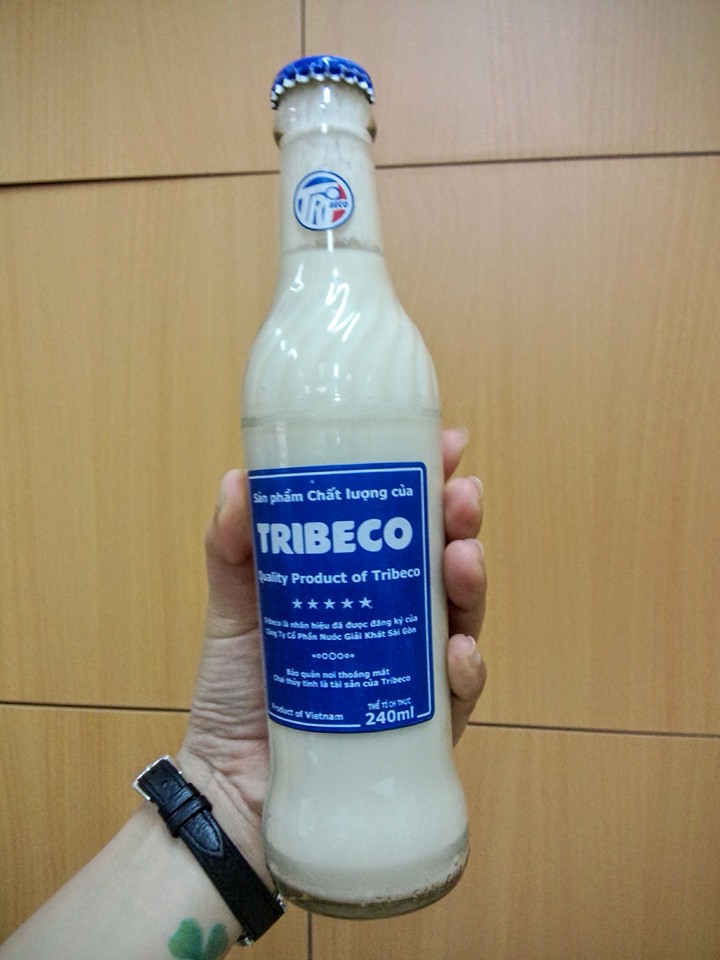Sữa đậu nành Tribeco đóng váng: Người tiêu dùng vô cùng bức xúc