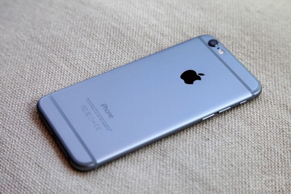 iPhone cũ giảm giá sâu sau khi iPhone SE ra mắt