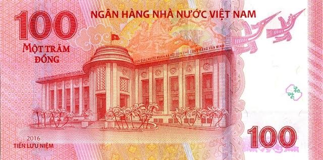Tờ tiền mệnh giá 100 đồng sẽ được phát hành nhân dịp kỷ niệm 65 năm ngày thành lập Ngân hàng Nhà nước. Tiền không có giá trị lưu thông, thanh toán.
