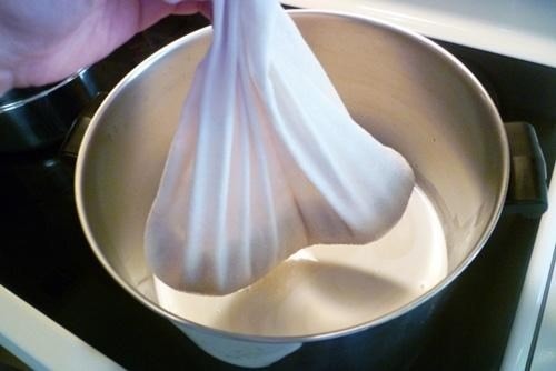 Cách nấu sữa đậu nành thơm ngon đơn giản chỉ bằng máy xay sinh tố