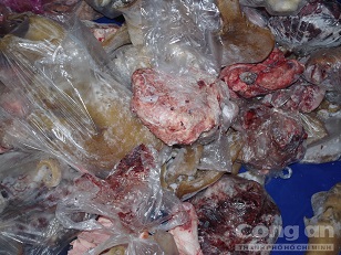 Quảng Ninh: Bắt giữ 360kg tim lợn Trung Quốc nhập lậu