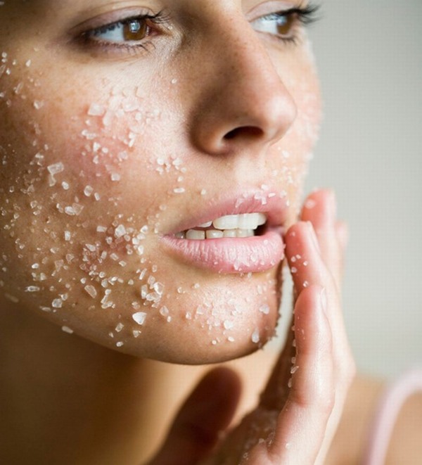Cách sử dụng muối giúp triệt tiêu các loại mụn trên da