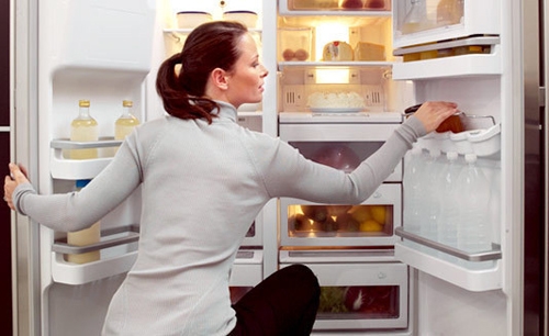 Cách xả tuyết và đá trong tủ lạnh nhanh và hiệu quả nhất