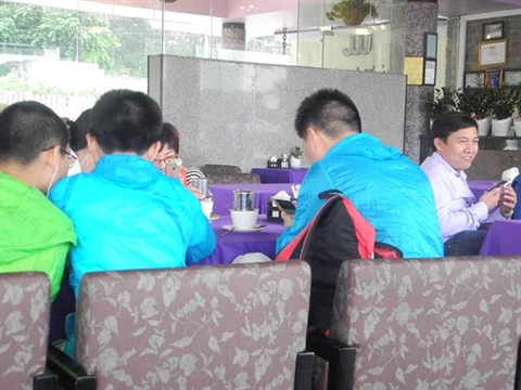 Nhà hàng ở Đà Lạt phân biệt khách Việt, chiều khách Trung: Đổ lỗi cho nhân viên là xong