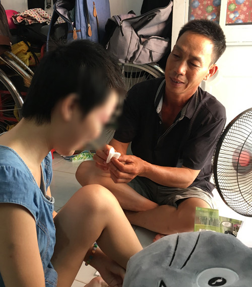 Gặp lại nữ sinh bị tạt axit chấn động Sài Gòn