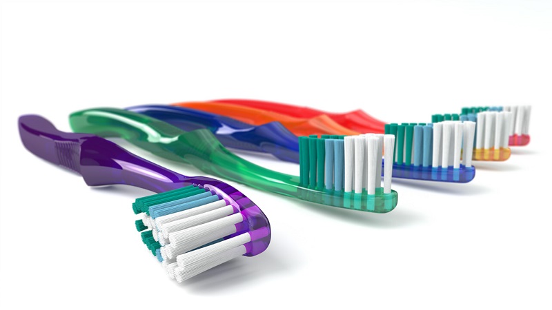 4 cách làm sạch bàn chải đánh răng hiệu quả