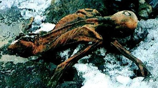 Đánh thức xác ướp hơn 5000 năm và lời nguyền chết chóc đầy bí ẩn