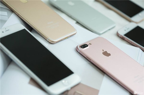 Giá iPhone 7, 7 Plus rò rỉ trước ngày ra mắt
