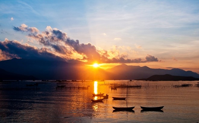 Khám phá những đầm nước đẹp nhất Việt Nam