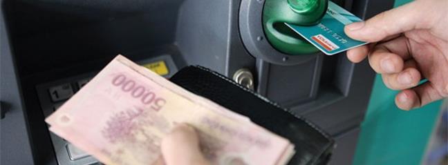 Làm sao để bảo vệ tiền trong thẻ ATM?