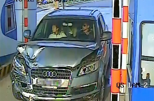 Cẩn thận khi lái xe Audi, sau vụ tài xế ca sĩ Hồ Ngọc Hà lãnh án tù?