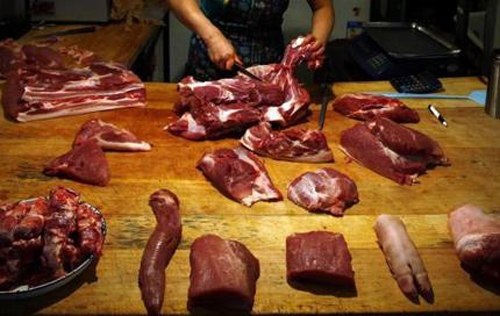 Cảnh báo về thịt bò giá rẻ bán đầy chợ
