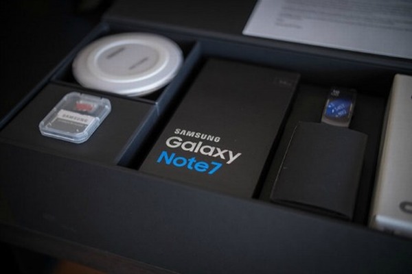 Doanh thu của Galaxy Note 7 cao hơn 25% so với Note 5