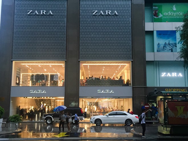 Người Việt cẩn trọng mua hàng tồn của Zara