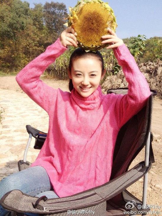 Nữ diễn viên trẻ Trung Quốc chết thảm vì trị ung thư bằng... giác hơi