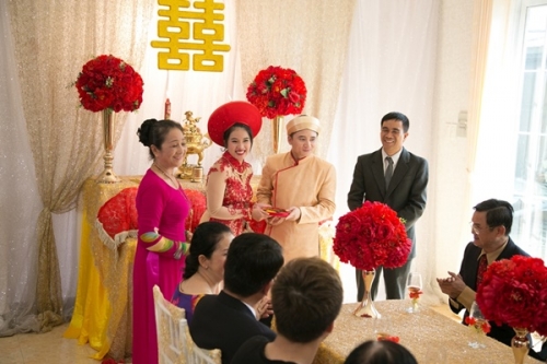 Phan Mạnh Quỳnh làm đám cưới?