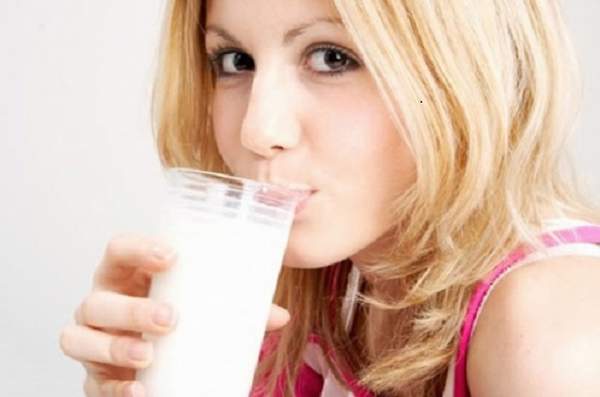 Thực hư chuyện uống nhiều sữa đậu nành có thể bị ung thư vú?