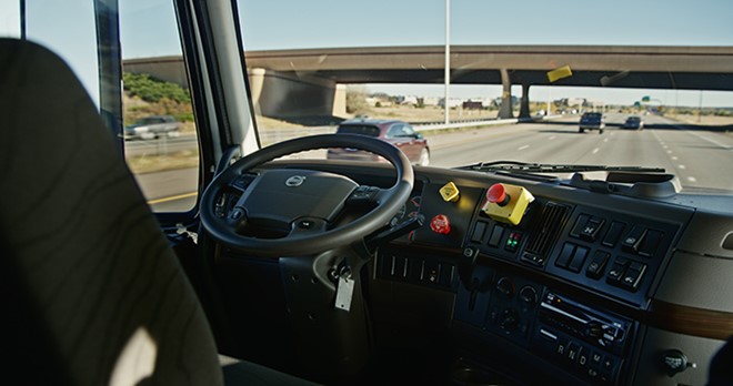 Uber thử nghiệm thành công xe tải tự lái đầu tiên