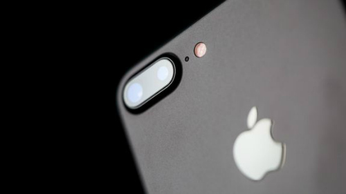 Apple sắp tung iPhone 7s, iPhone 7s Plus và một bản có tên mã Ferrari