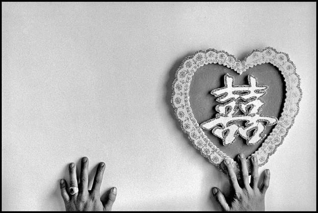 Bộ ảnh vạch trần sự thật về nạn buôn bán cô dâu Việt của nhiếp ảnh gia Đài Loan