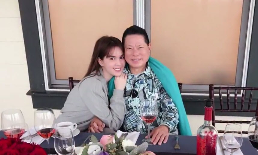 Hot: Bạn trai tỷ phú 72 tuổi Hoàng Kiều tiết lộ chuyện chăn gối với Ngọc Trinh