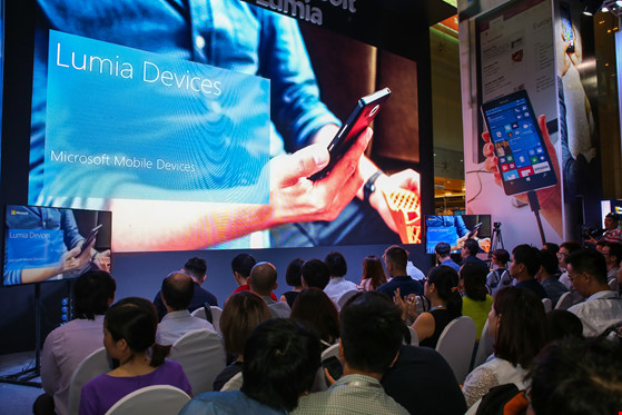 Lumia 950 đang giảm giá sốc 10 triệu đồng