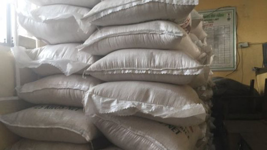 'Nigeria thu giữ 2,5 tấn gạo giả nghi từ Trung Quốc