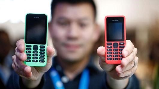 'Smartphone Nokia tái xuất: Không dễ hóa rồng