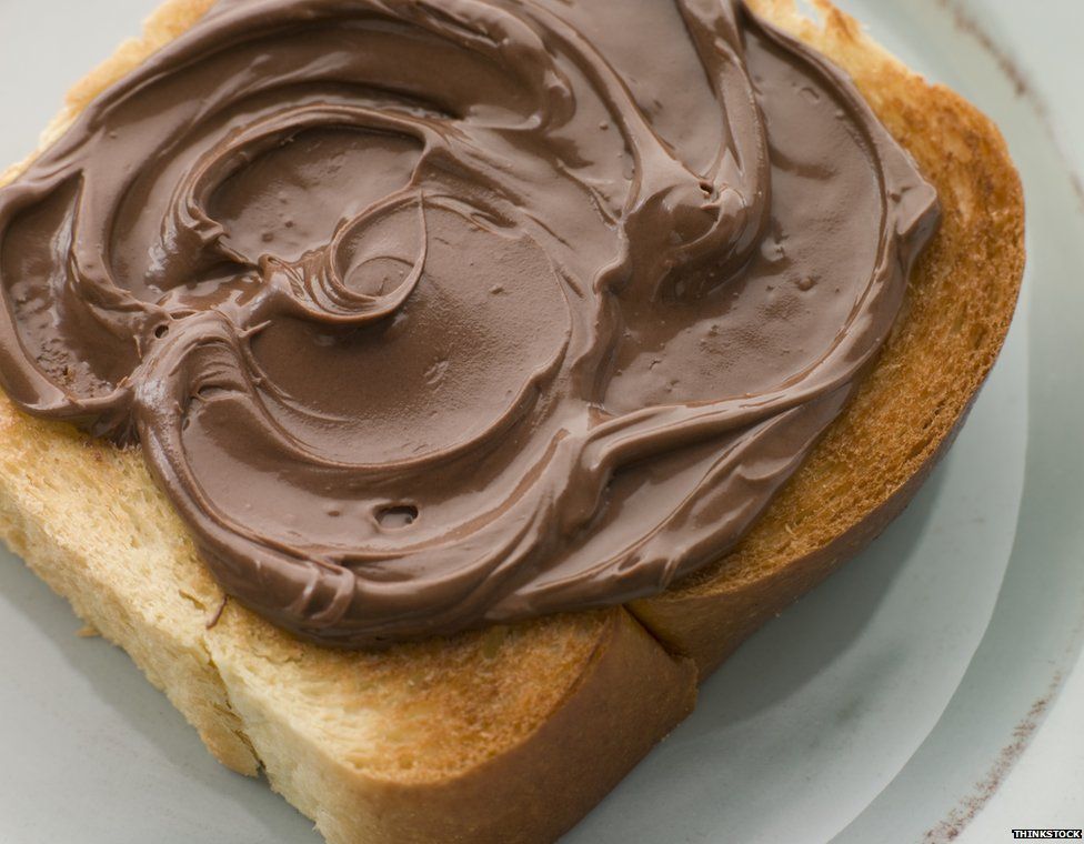 Bơ phết bánh mì Nutella chứa chất gây ung thư?