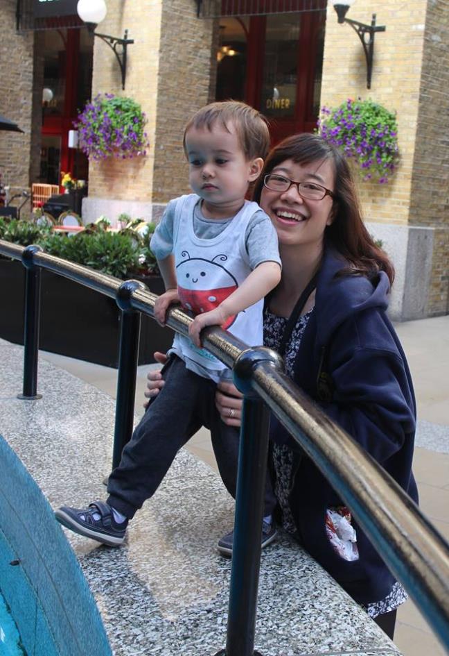 'Mẹ Việt ở Anh duy trì 3 ngôn ngữ cho con bằng phương pháp “NHẤT QUÁN”