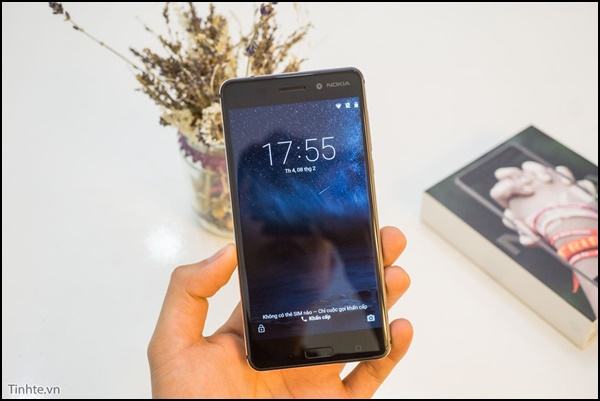 Ảnh thực tế smartphone 'gây bão' của Nokia tại thị trường Việt Nam